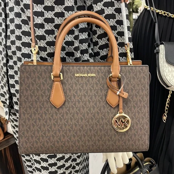 Michael Kors Sheila Medium Center Zip Satchel BagColor: BrownNWT